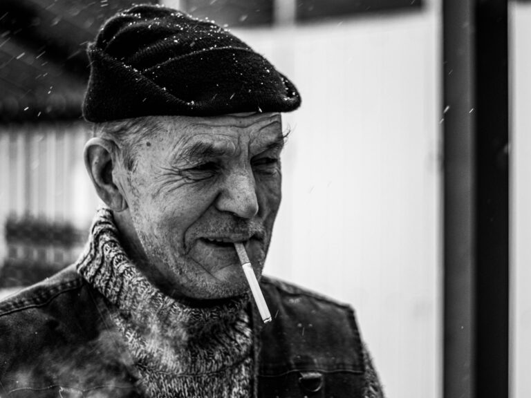 Smoking and Alcohol Effects on Senior Hearing: The Hidden Dangers You Can’t Ignore